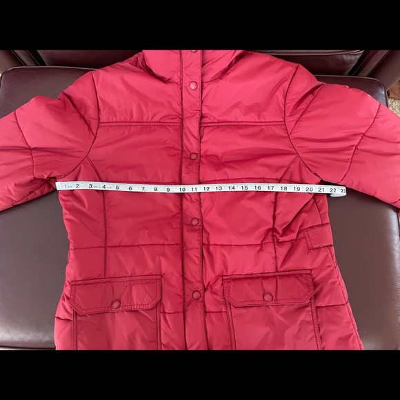 Lands' End Insulated Jacket with Sherpa Inner Collar - Picture 8 of 12